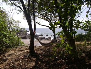 Beach - Fabulous 1-bedroom apartment with AC in Puerto Carrillo (Puerto Carrillo, Guanacaste)