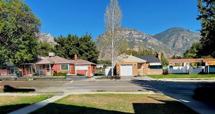 Walk to BYU Stadium - 1BR Guest House + Parking