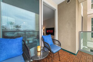 Interior - Modern 1-bedroom in Marina del Rey with Pool, Parking & GYM (Marina del Rey)