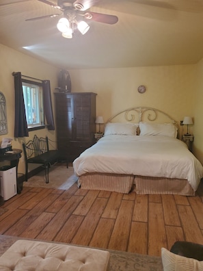 1 camera, ferro/asse da stiro, Wi-Fi, lenzuola