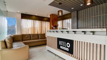 House | Reception