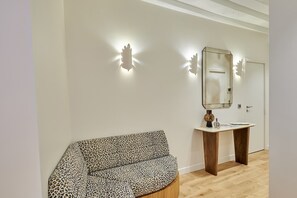 Apartment | Interior - Sublim new Triplex on Place des Vosges (Paris)
