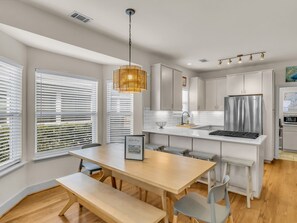 Fridge, microwave, oven, stovetop - 4 BR/4 Ba Close to Beach w/ private pool & free golf cart. Spring Break Specials (Santa Rosa Beach)
