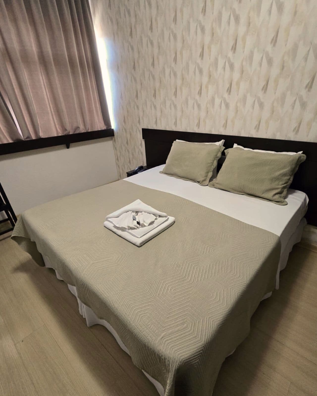 Deluxe Double Room | Free WiFi
