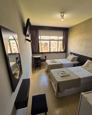 Deluxe Twin Room | Free WiFi - Hotel Franco Blumenau (Blumenau)