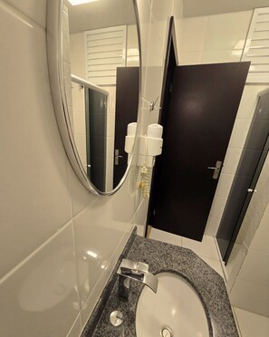 Free WiFi - Hotel Franco Blumenau (Blumenau)