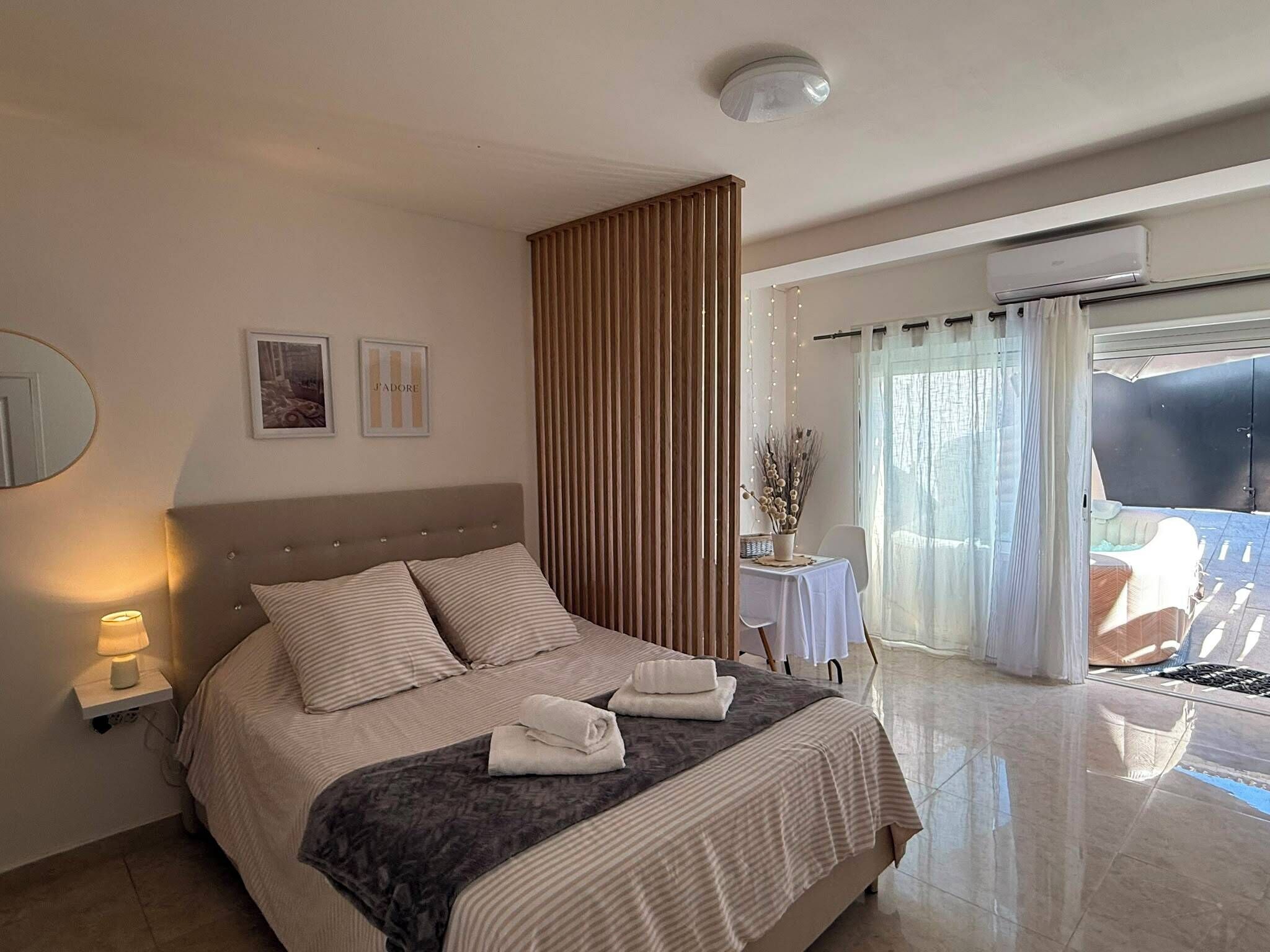 1 bedroom, WiFi, bed sheets