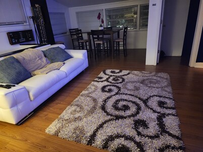 Beautiful 3-bedroom apartment with AC in enchanting Orlando