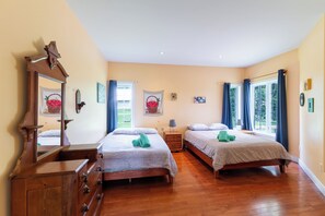 Desk, iron/ironing board, free WiFi, bed sheets