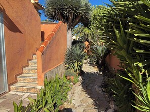 Property grounds - Little paradise: lovely home with private pool (El Verger)