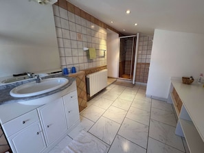 Shower, towels - Little paradise: lovely home with private pool (El Verger)