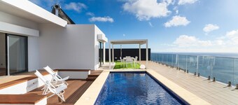 GuestReady - The Ocean El Cid