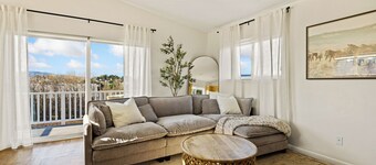 Stay Hacienda - 2br 1B Modern Farmhouse Style in Wine Country