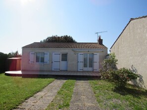 Exterior - Quiet house near beaches in L'Aiguillon (L'Aiguillon-sur-Mer)