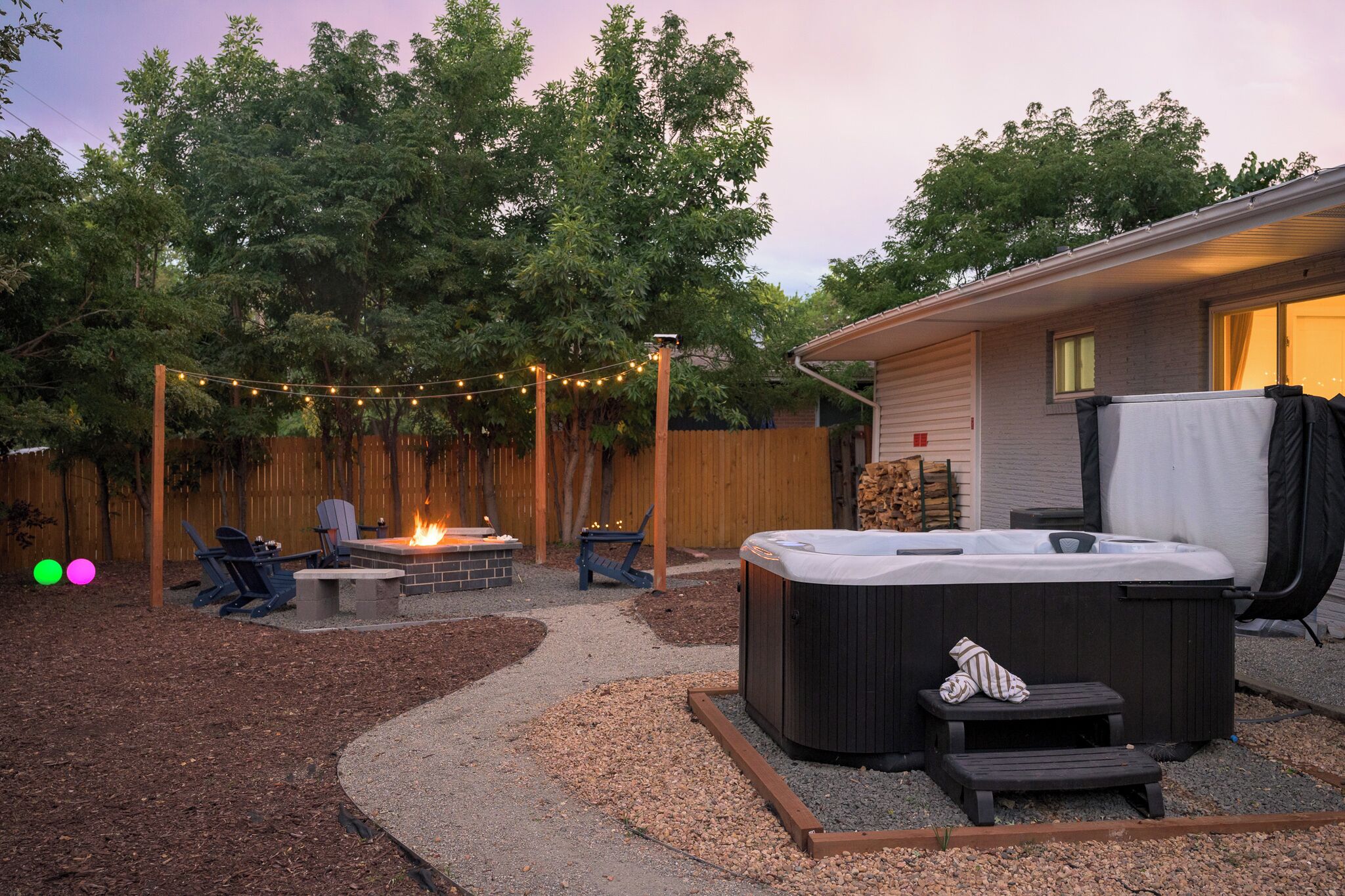 Outdoor spa tub