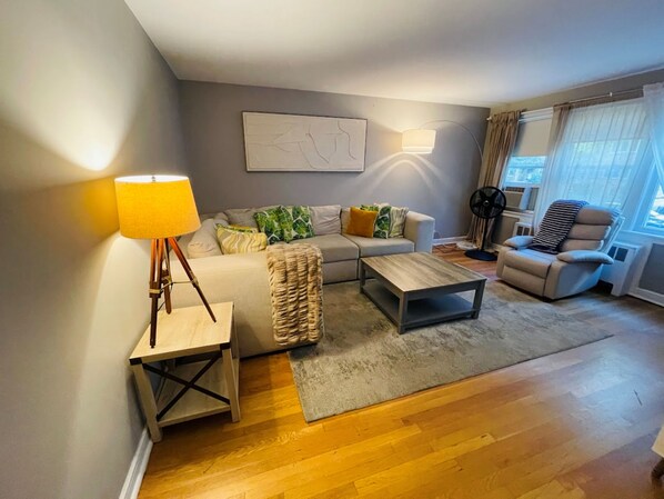 Smart TV, books