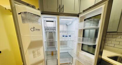 ✨ Beautiful 2BR Apartment with Laundry