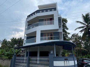 Exterior - Collection O Technopark Phase 1 Formerly Snehalayam (Thiruvananthapuram)