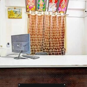 House | Reception - Collection O Technopark Phase 1 Formerly Snehalayam (Thiruvananthapuram)