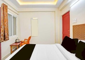 House | 1 bedroom - Collection O Technopark Phase 1 Formerly Snehalayam (Thiruvananthapuram)