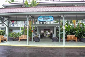 Condo, 1 Double Bed with Sofa bed (Kona Islander Inn#228) | Exterior - Kona Islander Inn#228 (Kailua-Kona)