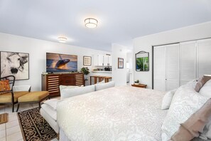 Condo, 1 King Bed (Kona Shores#113: Ground Floor, Remode) | 1 bedroom