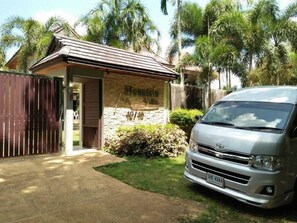 Property grounds - Mountain Villa Aonang Krabi (Krabi)