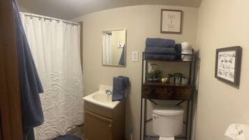 Towels, toilet paper