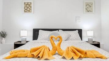 Iron/ironing board, WiFi, bed sheets