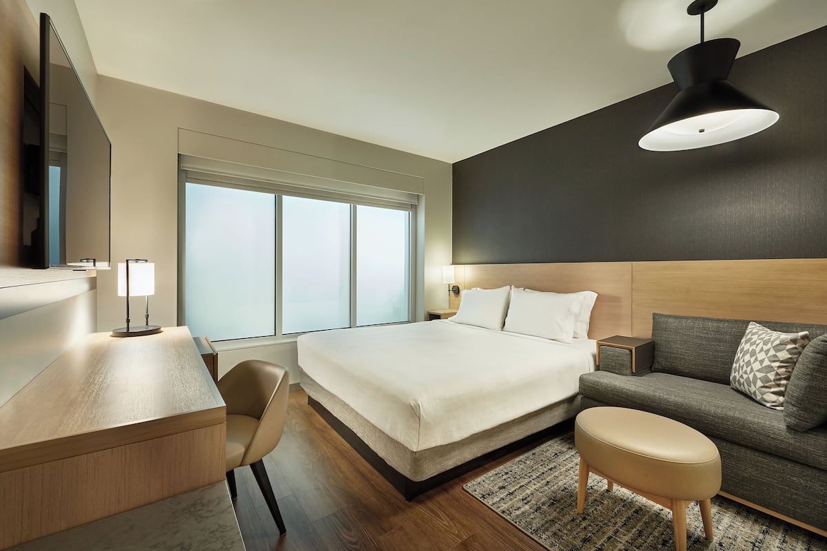 In-room safe, blackout drapes, iron/ironing board, free WiFi