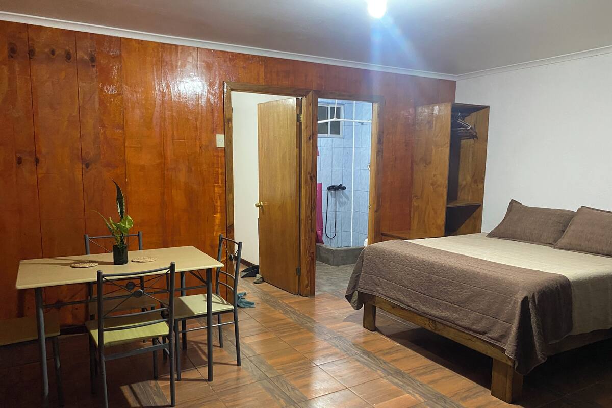 Standard Cabin, Patio, Courtyard View | WiFi (free), bed sheets