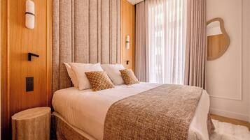 Apartment | 3 bedrooms, laptop workspace, iron/ironing board, bed sheets