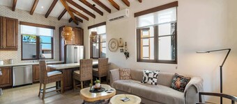 Bright, Modern Home w/ Beach Club Access and Walking Distance to the Beach