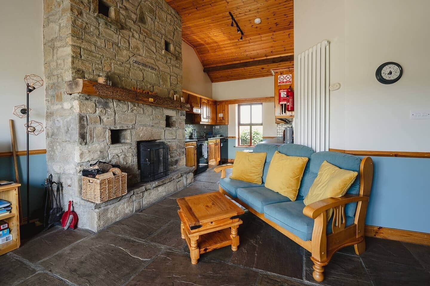 TV, fireplace, computer monitors