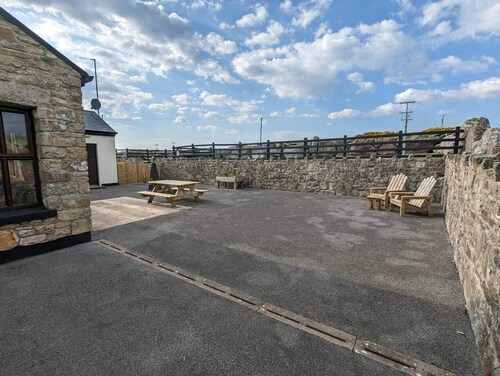 The Moor: Creevy Cottages