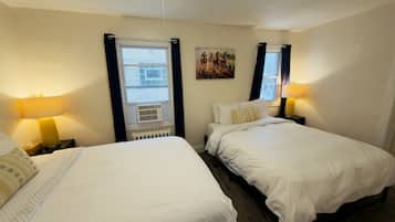 2 bedrooms, desk, iron/ironing board, WiFi (free)