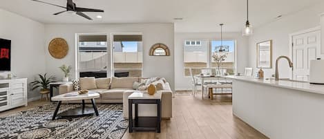 TV, videogames, escritórios