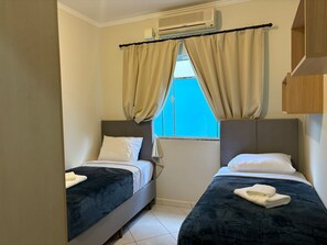 1 makuuhuone, silitysrauta/-lauta, internet, vuodevaatteet