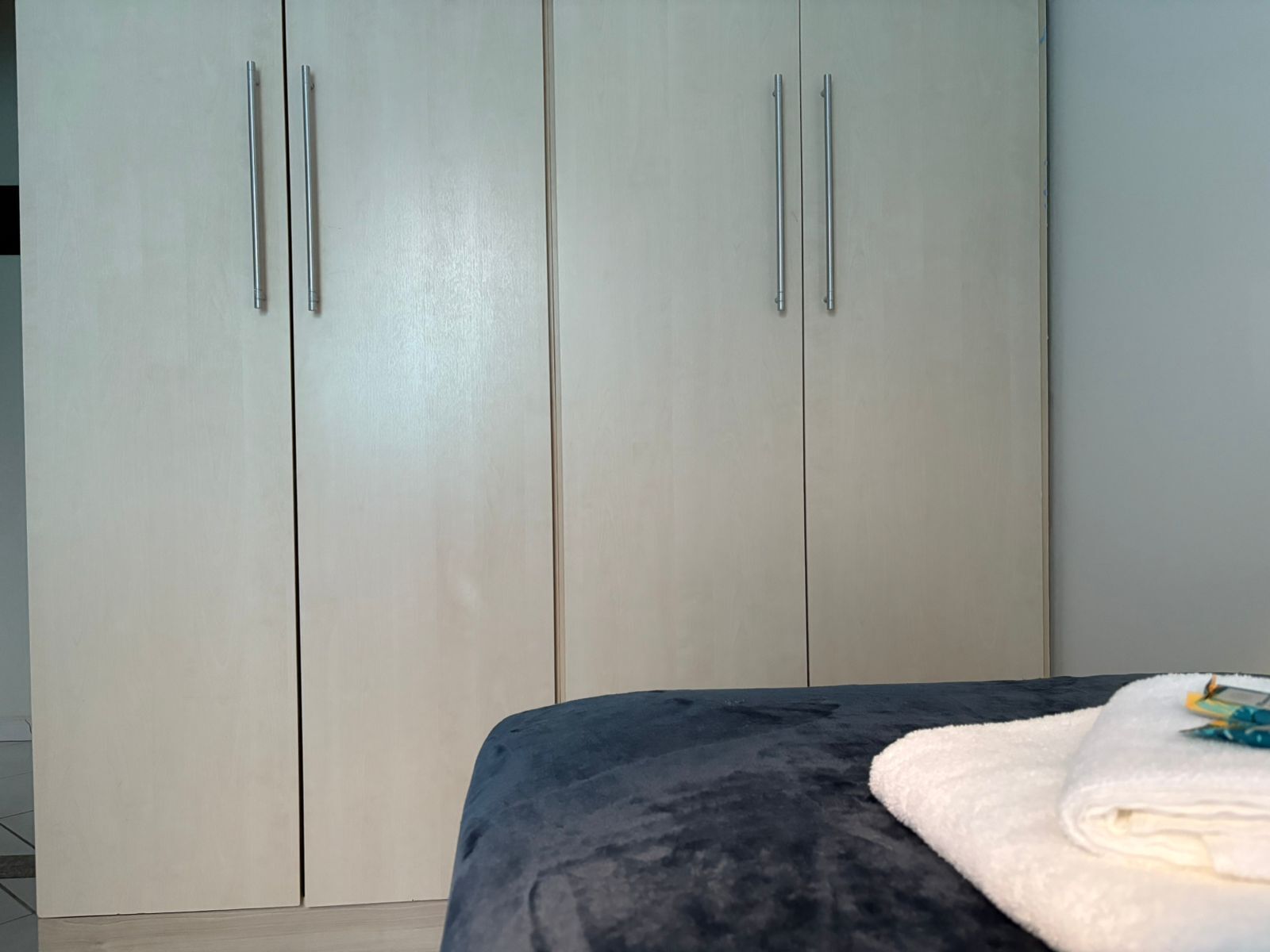 1 chambre, fer et planche à repasser, accès Internet, draps fournis