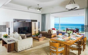 Smart-TV, Tischtennisplatte