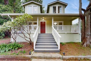 Exterior detail - Serene, renovated  home on 3 acres - close to hiking trails, redwoods, & beach (Arcata)