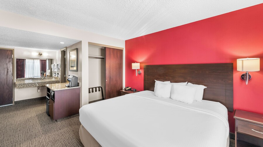 River's Edge Convention Center