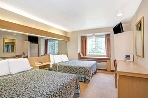 Double Room | Desk, free WiFi - Sturbridge Plaza Hotel (Sturbridge)