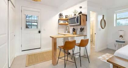 Casetta Bella: Cozy Retreat 1 block from U of A