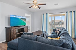 公寓式客房, 多张床 (St. Martin Beachwalk Villas 231) | 起居区