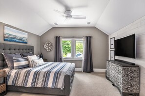 6 chambres, fer et planche à repasser, Wi-Fi, draps fournis