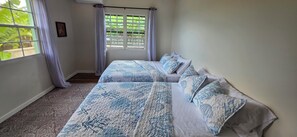 3 Schlafzimmer, Schreibtisch, Bügeleisen/Bügelbrett, kostenloses WLAN