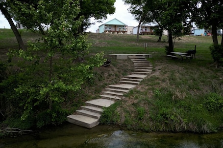 Property grounds. Kerrville Standalone Cabin near Downtown & River