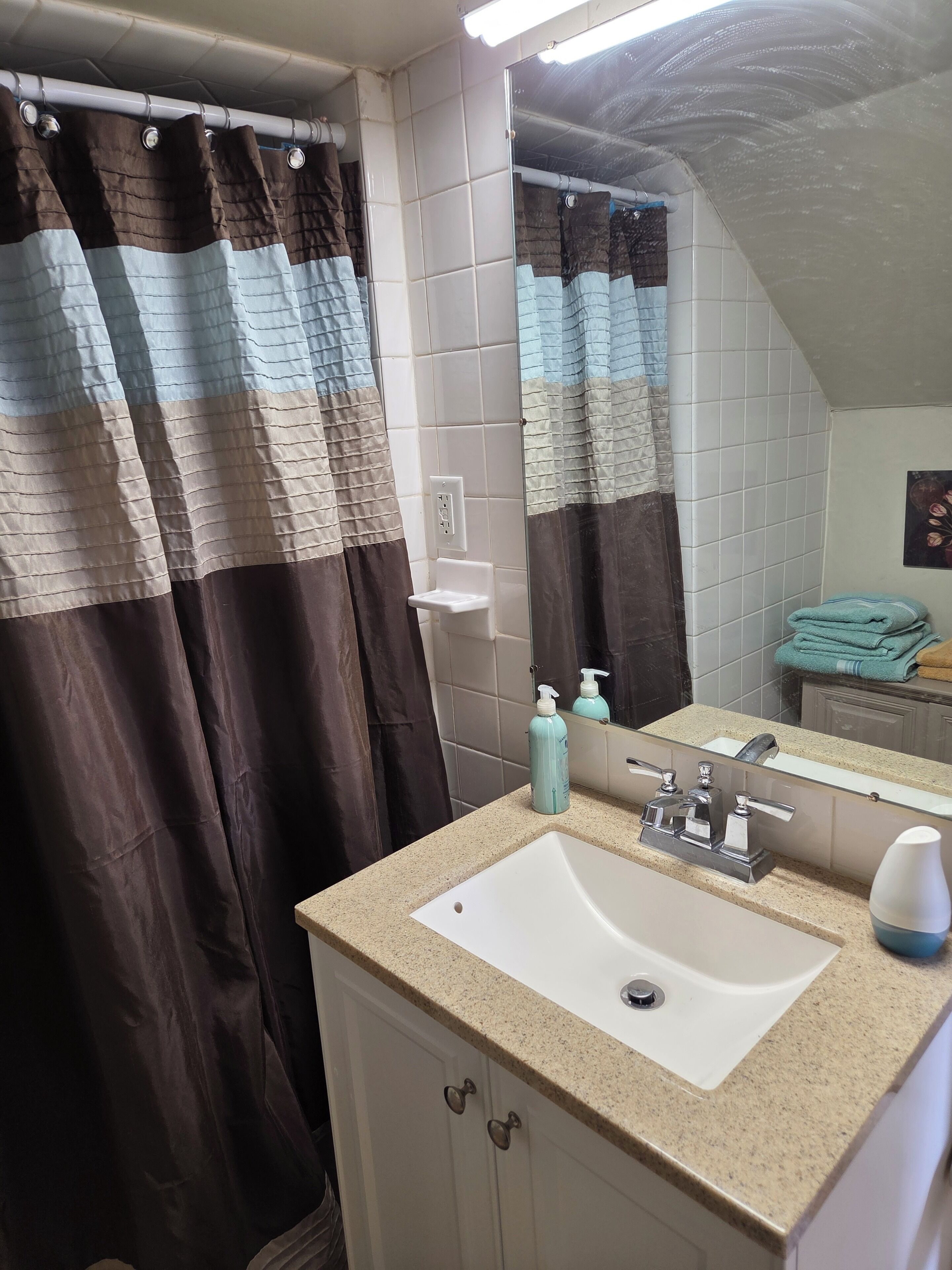 Hair dryer, towels, toilet paper