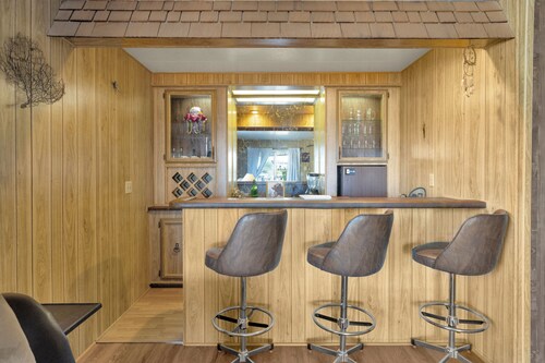 Cozy 2-bedroom mobile home in terrific Bombay Beach  with AC